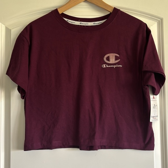 NWT Champion Women's Cropped Tee, Graphic SMALL - Picture 3 of 7